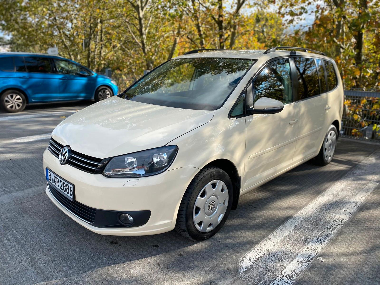 Volkswagen Touran Comfortline 2.0 TDI Automatik 7 Sitzer