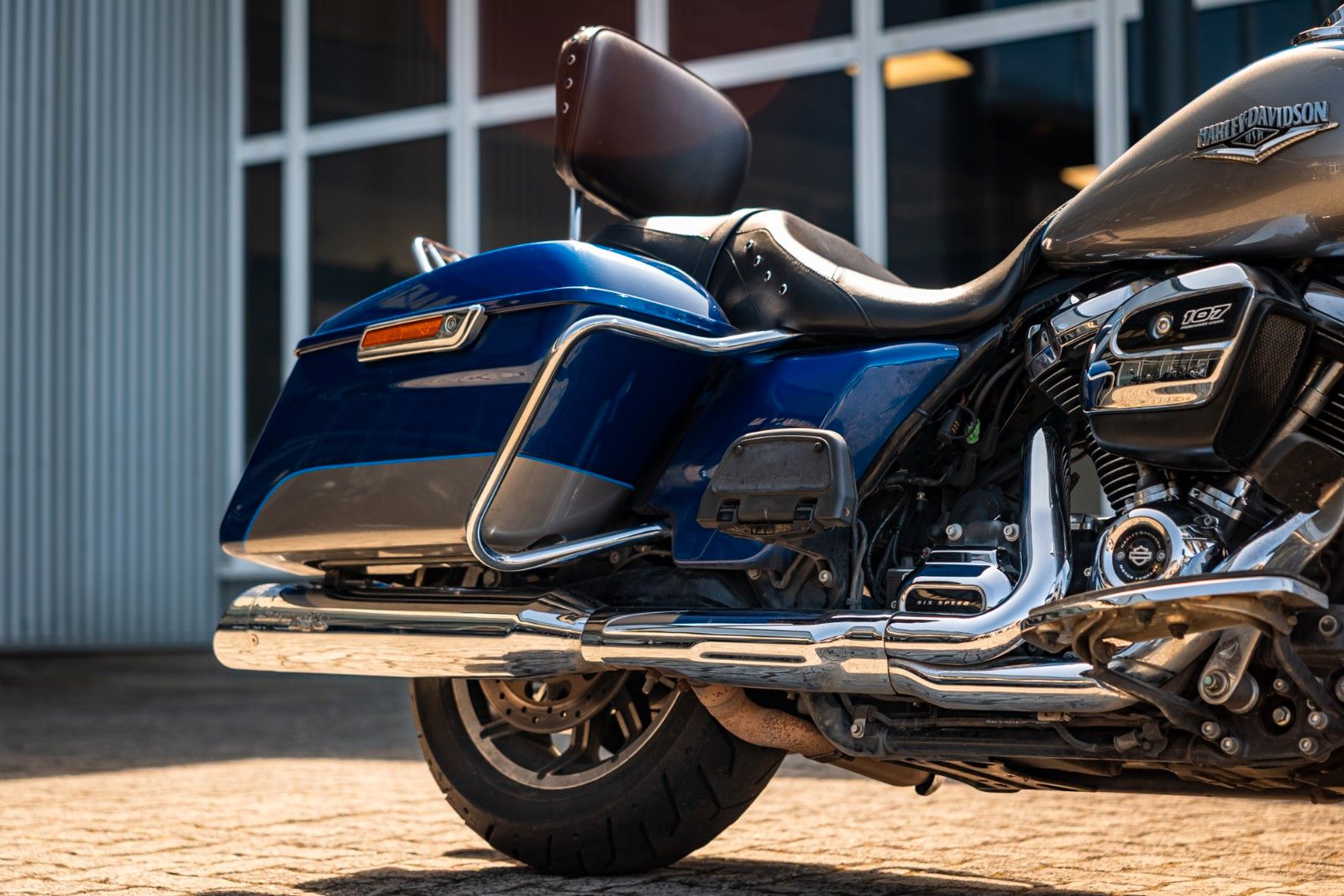 Fahrzeugabbildung Harley-Davidson FLHRC Road King Classic 107 cui -Screamin Eagle-