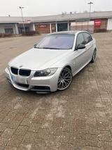 BMW 320i Sportlich Tuning - BMW 320 aus 2006: 320i