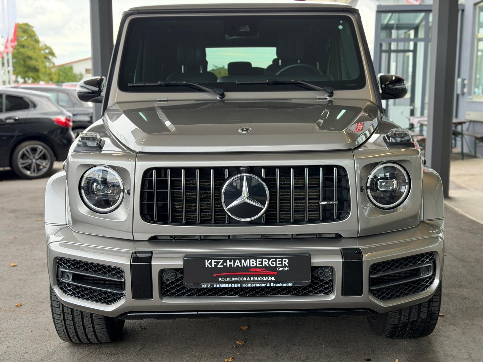 Mercedes-Benz G 63 AMG MOJAVESILBER NAVI AHK ACC NIGHT-PAKET