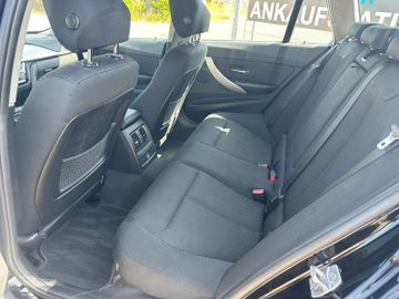 BMW 318 - 12