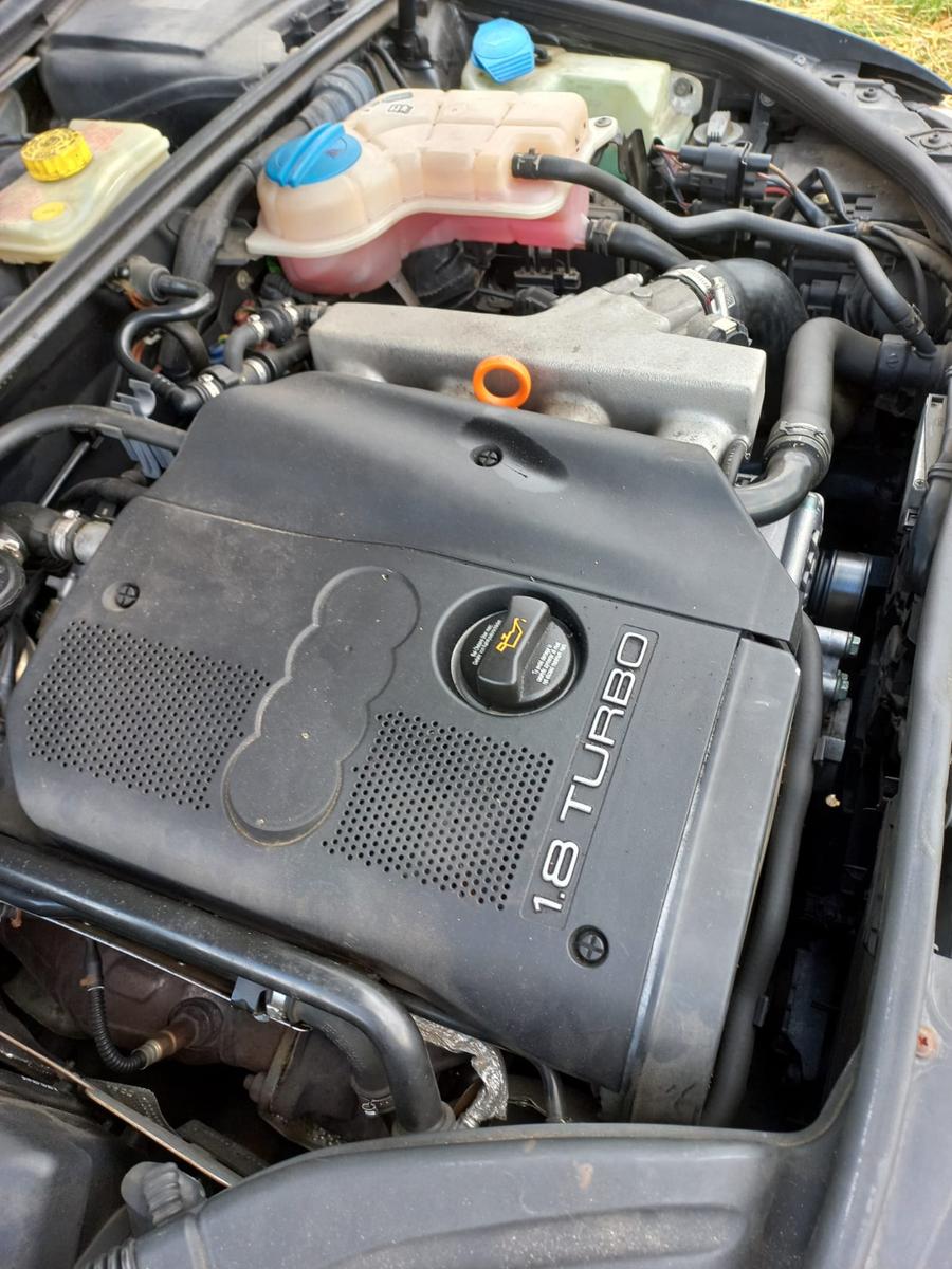 Audi A4 2005 — photo 14