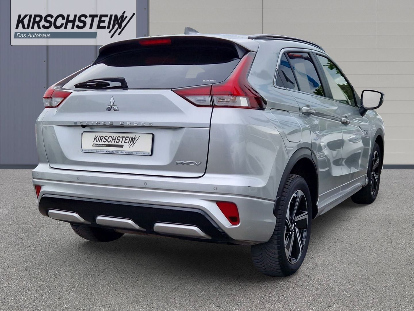 Mitsubishi Eclipse Cross Plug-In Hybrid Top WR Leder Head-U imagem 3