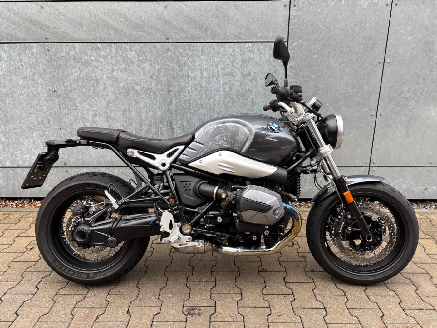 Fahrzeugabbildung BMW R nine T Pure Komfort-Paket
