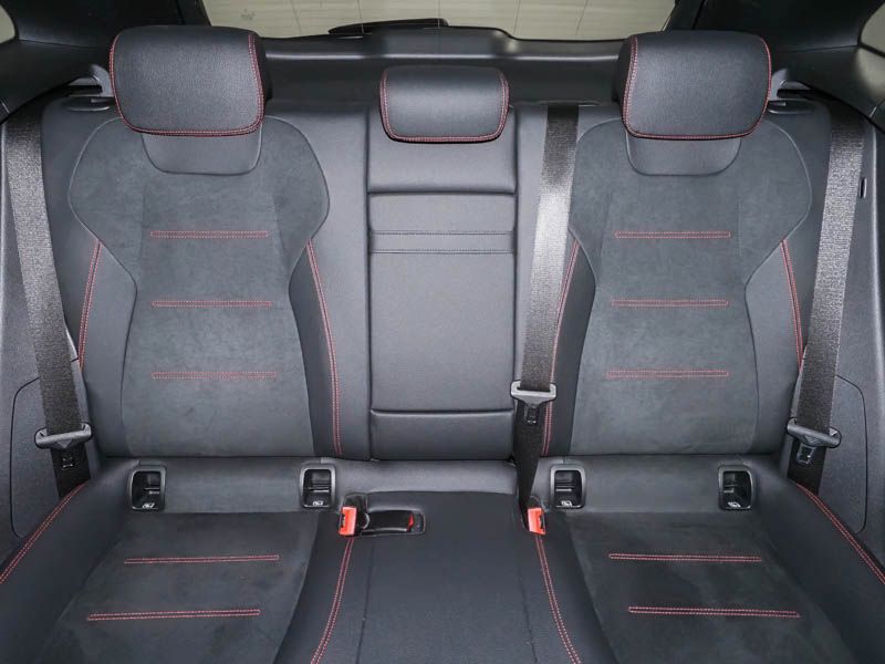 Fahrzeugabbildung Mercedes-Benz EQA 250 AMG Pano+Night+Ambi+Totw+Kamera+20'
