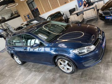 Volkswagen Golf VII Variant Trendline BlueTDI