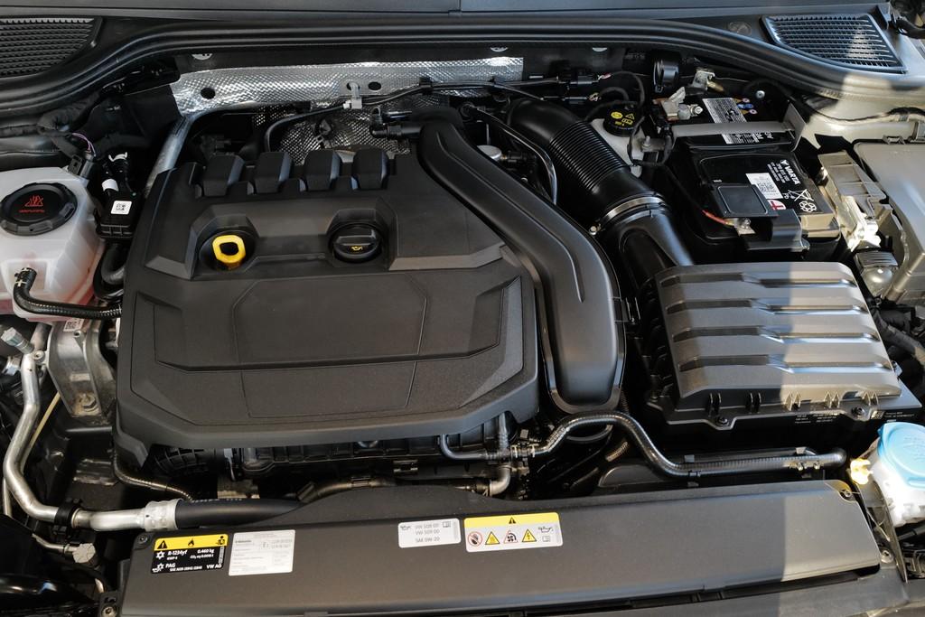 Volkswagen Golf 1.5TSI Life AHK DCC HKardon StdHz Memory, миниатюра 24