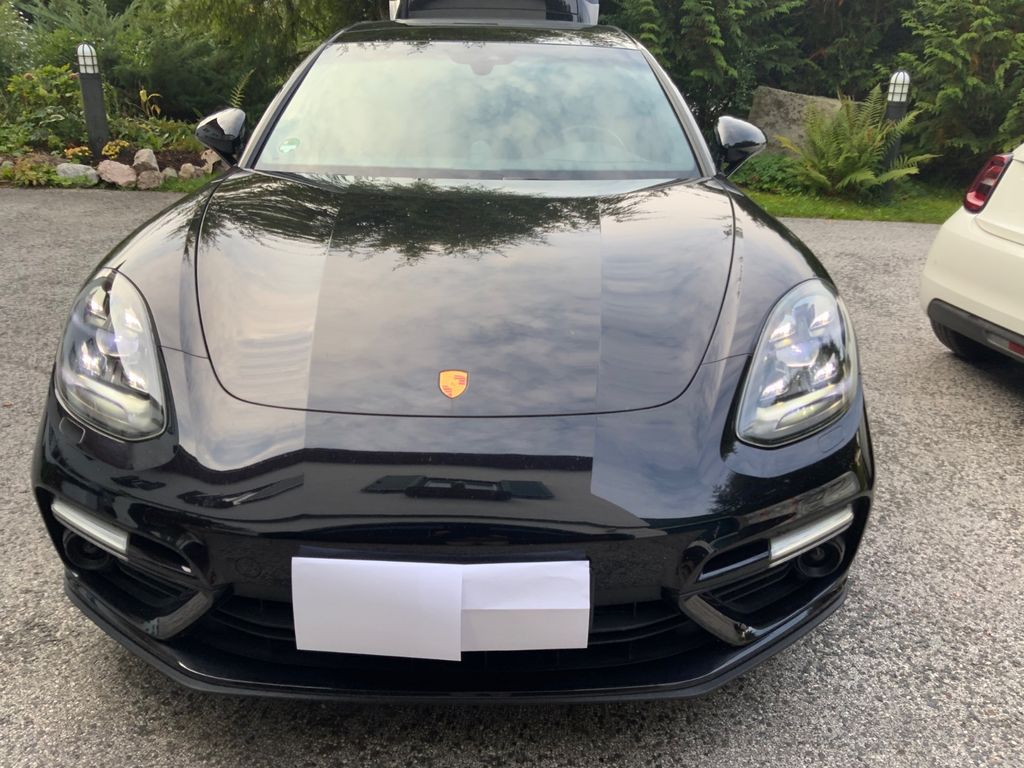 Image of Porsche Panamera