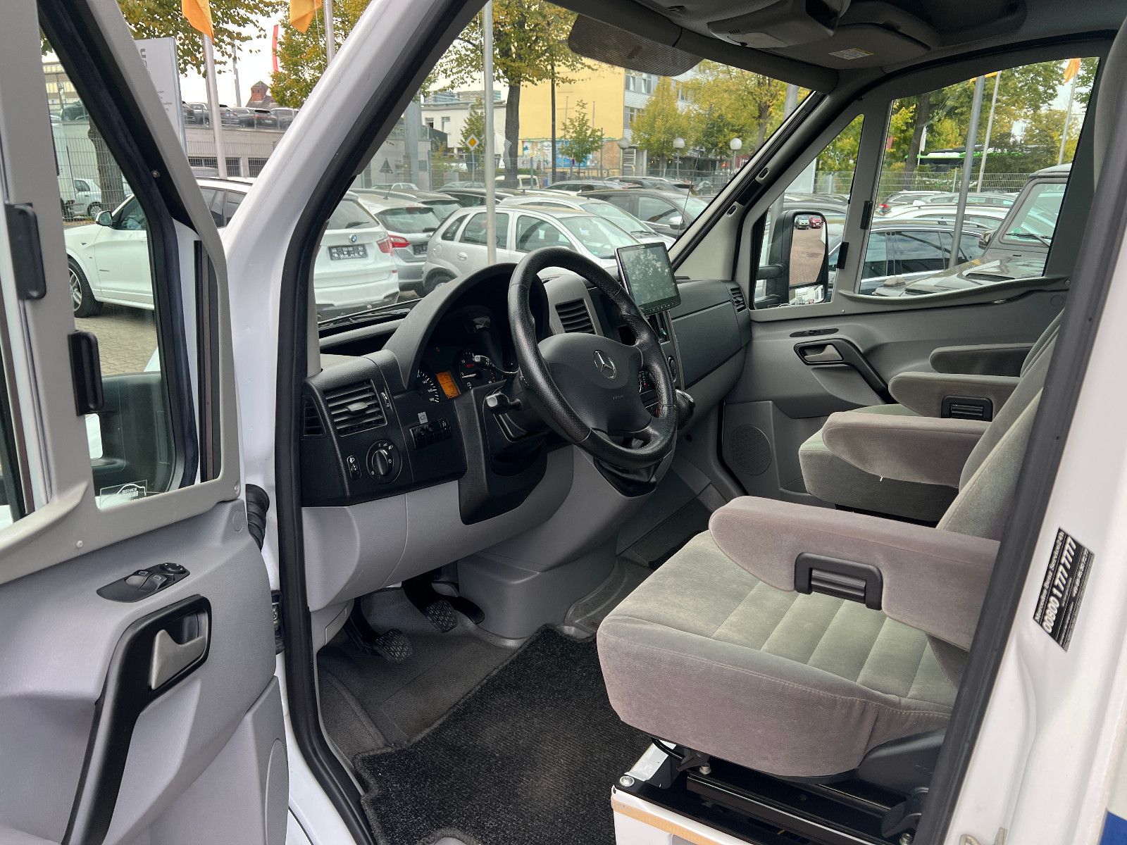 Fahrzeugabbildung Frankia T 6400 BD CompactClass MB Sprinter 316 CDI MAXI