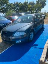 Skoda Octavia Combi 1.9 TDI PD DPF Sport Edition S... - Skoda Octavia mit Diesel-Antrieb: Kombi, Edition Sport Combi