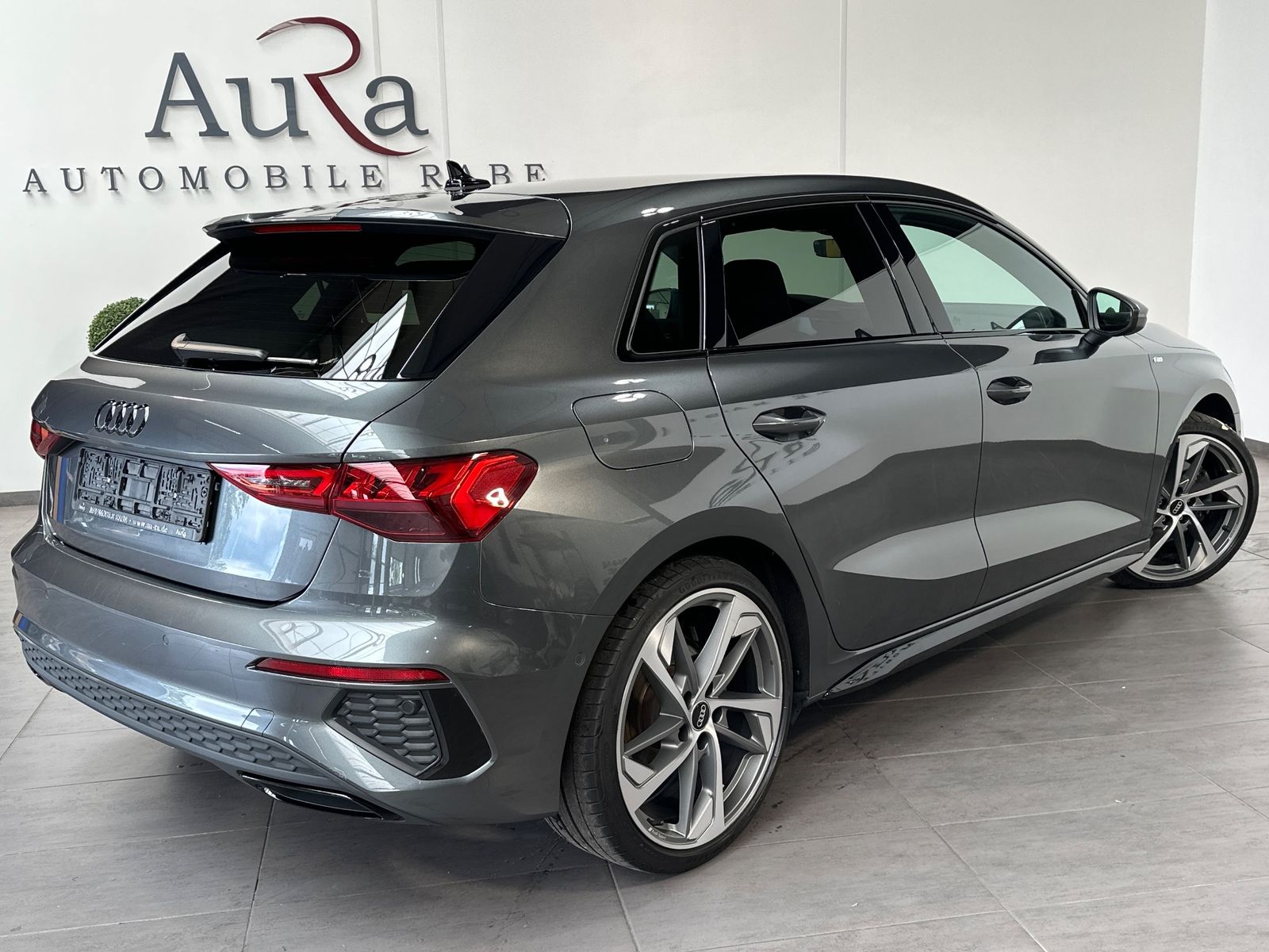 Audi A3 SpB 35 TFSI S-Line NAV+MATRIX+ACC+SHZ foto 4