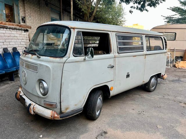 Volkswagen T2a Westfalia California