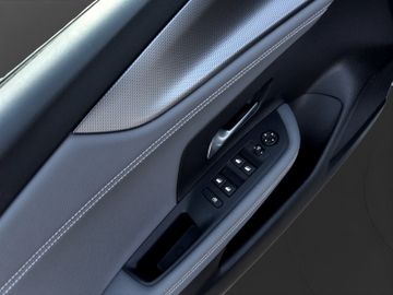 Opel Mokka e Elegance KAMERA, KeyLess, CARPLAY, KLIMA