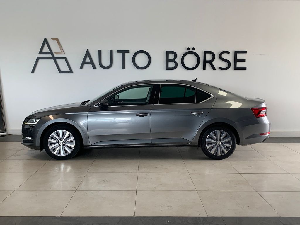 Skoda Superb Lim 1.5 TSI DSG STYLE*NAV*ViCo*ACC*MATRIX