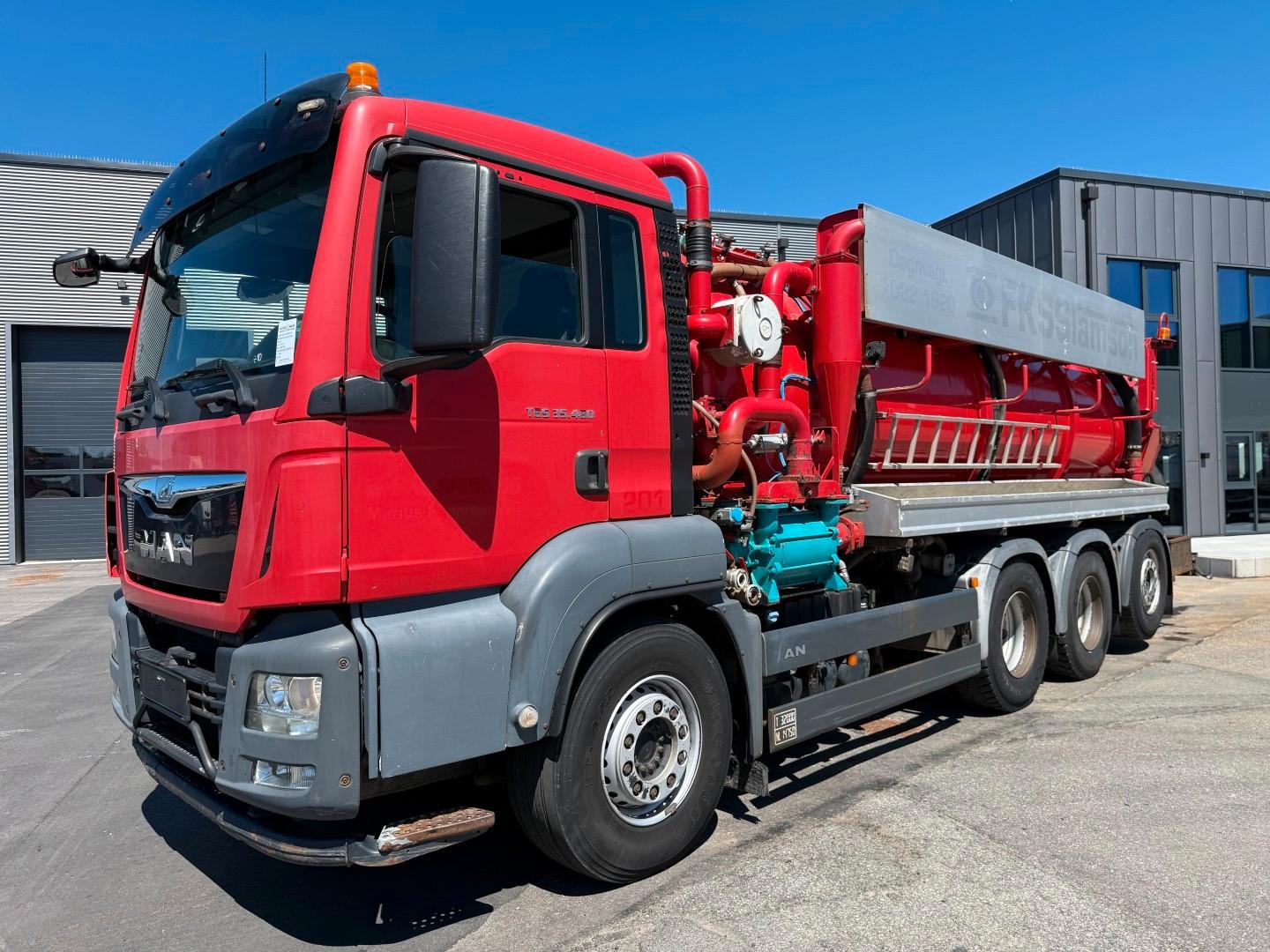 MAN TGS 35.480 8x4*4 JHL Hvidtved 16.000 l. Kombi