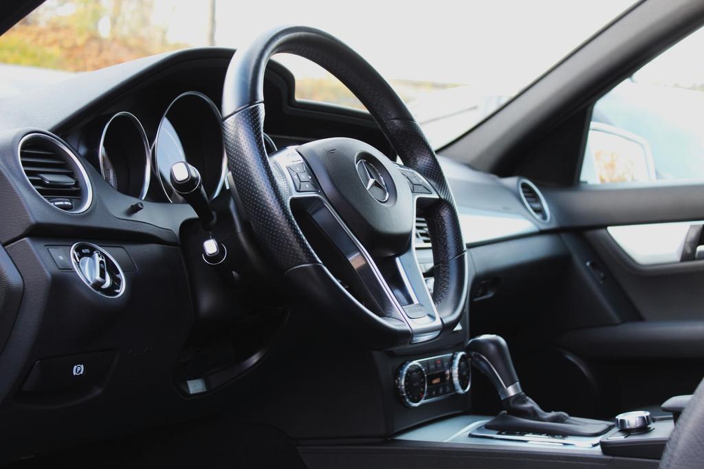 Mercedes-Benz C 250