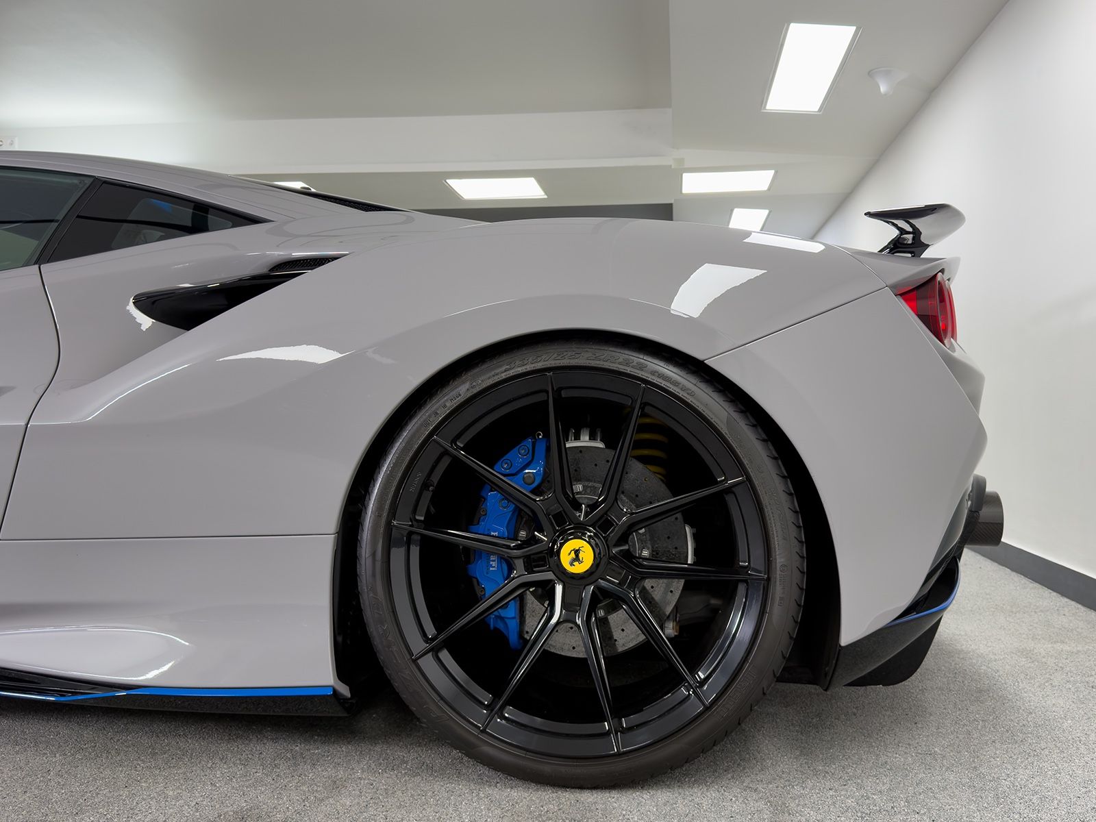 Ferrari F8 TRIBUTO*NOVITEC*1 OF 1 Limited Edition* foto 6