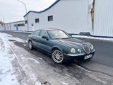 Jaguar S-Type 4,2 V8 - Jaguar S-Type: 4.2