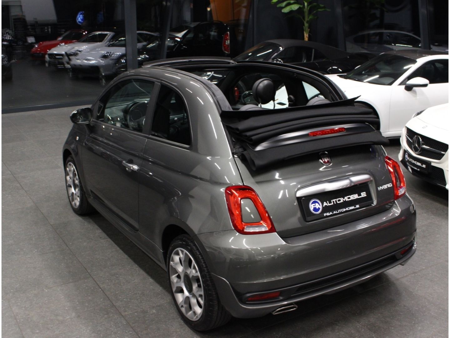 Fahrzeugabbildung Fiat 500 RockStar 1.0 Mild Hybrid EU6d *Sport Paket