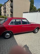 Opel Rekord - Opel Rekord mit Benzin-Antrieb: Limousine