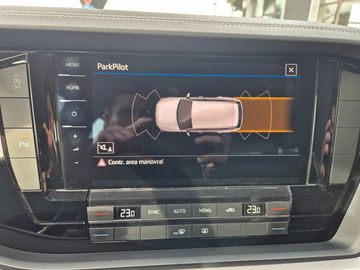 Volkswagen Touareg - 12