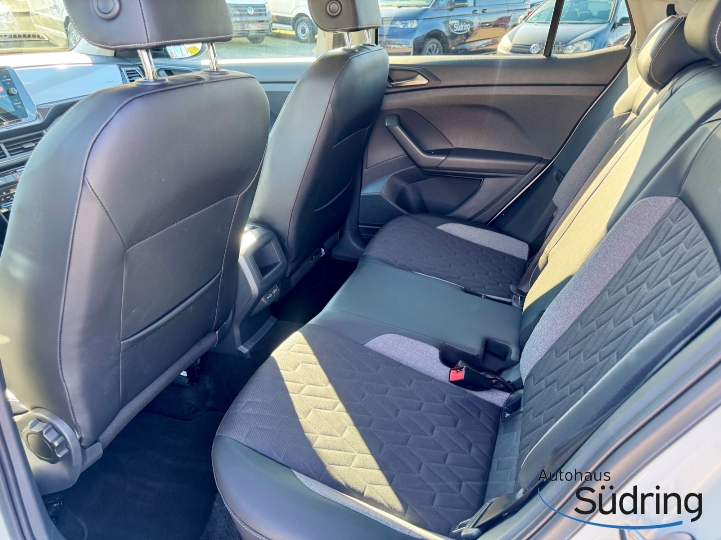 T-Cross 1,0 TSI Energy DSG AHK Navi TravelAssist