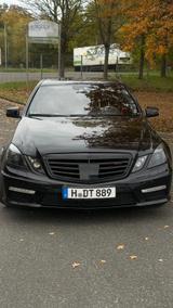 Mercedes-Benz E 63 AMG AMG VOLLAUSSTATTUNG  - gebrauchte Mercedes-Benz E 63 AMG aus dem Jahr 2009