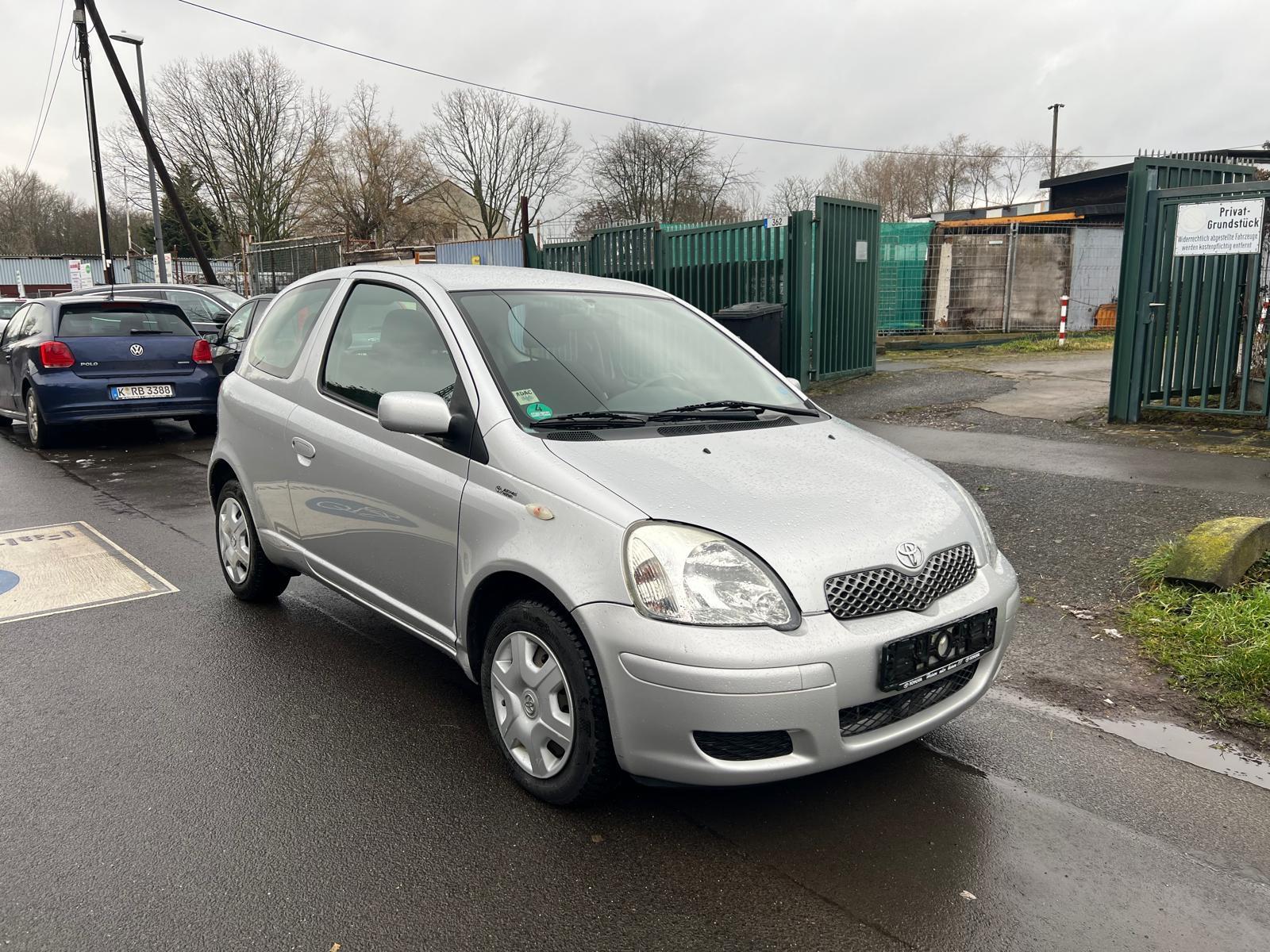 Toyota Yaris 1.0 Sol NEUE TÜV KILMA
