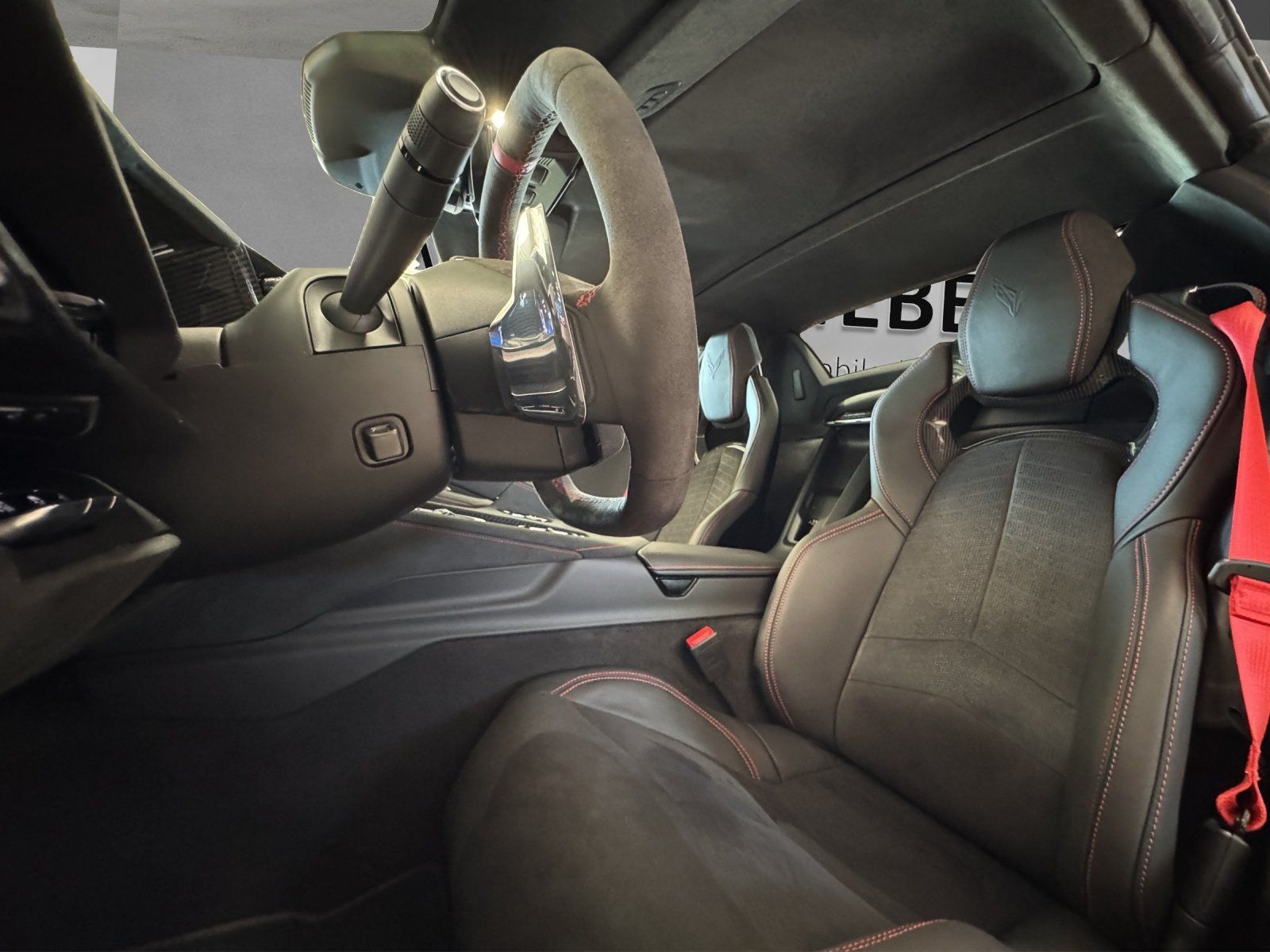 Fahrzeugabbildung Corvette C8 Cabrio 3LT MY2026 MAGNETIC/LIFT/BLACK