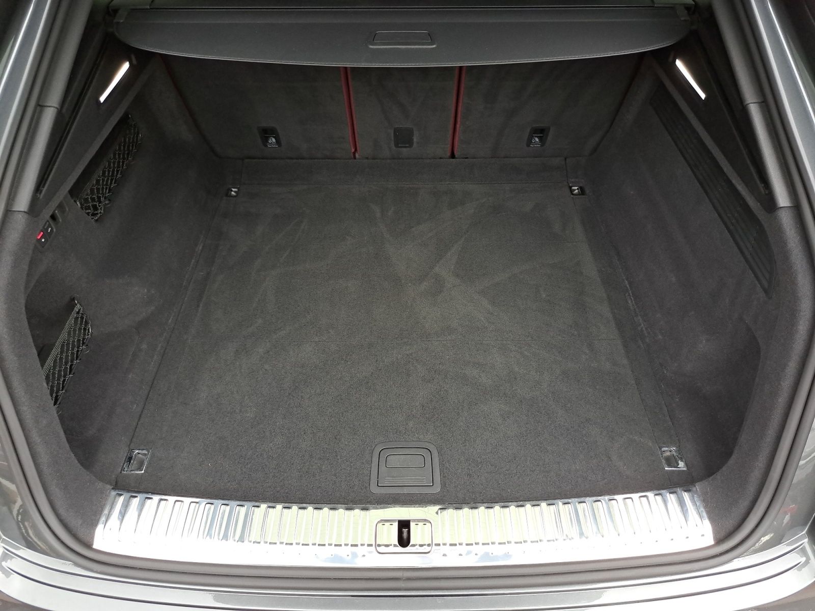Audi SQ8 - Bild 11