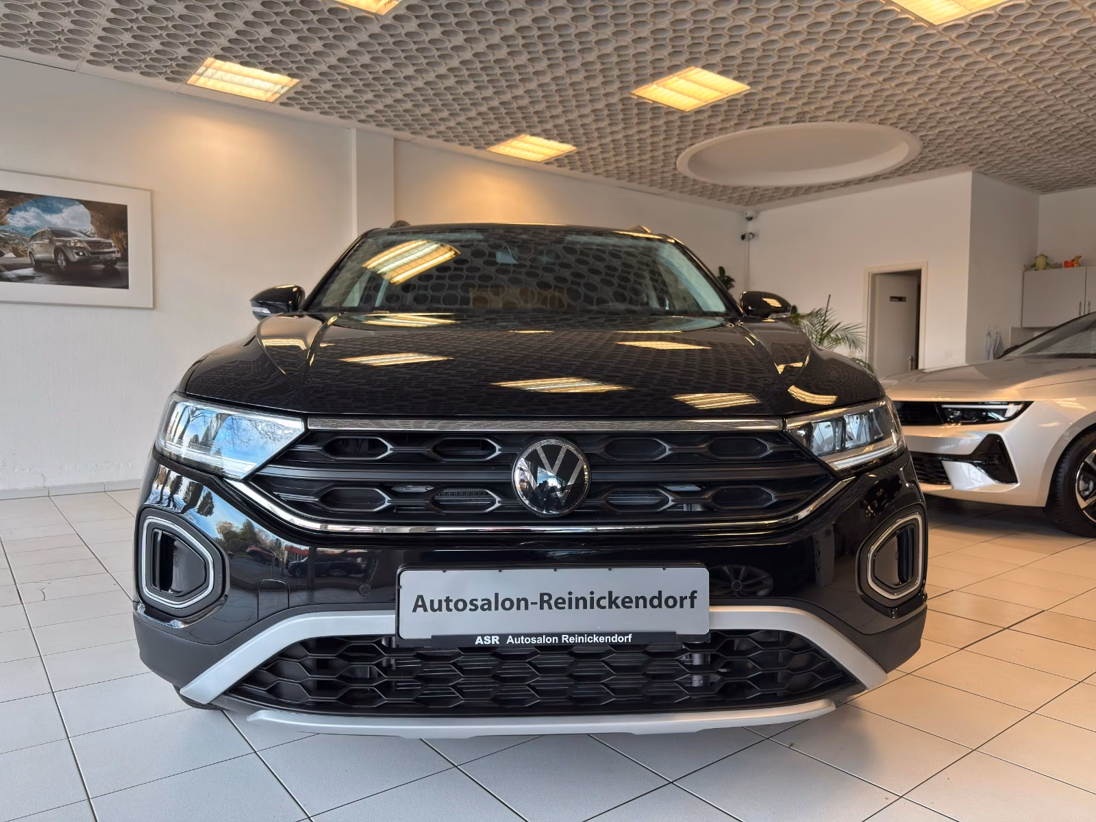 Volkswagen T-Roc 1.5 TSI DSG Life*AHK*LED*Navi*SHZ*PDC*, миниатюра 4