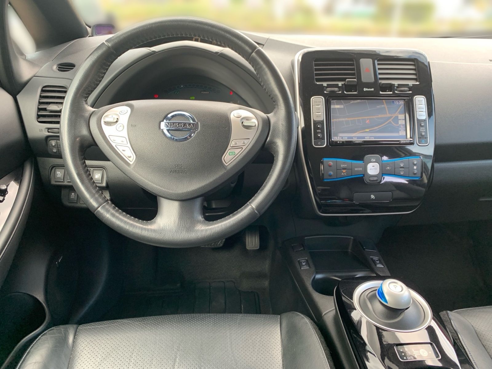 Fahrzeugabbildung Nissan Leaf Tekna Navi Leder EXPORT