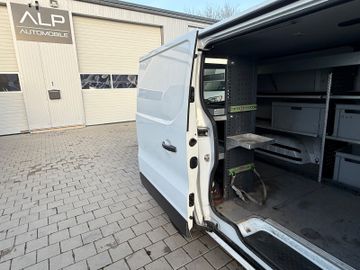 Renault Trafic - 6
