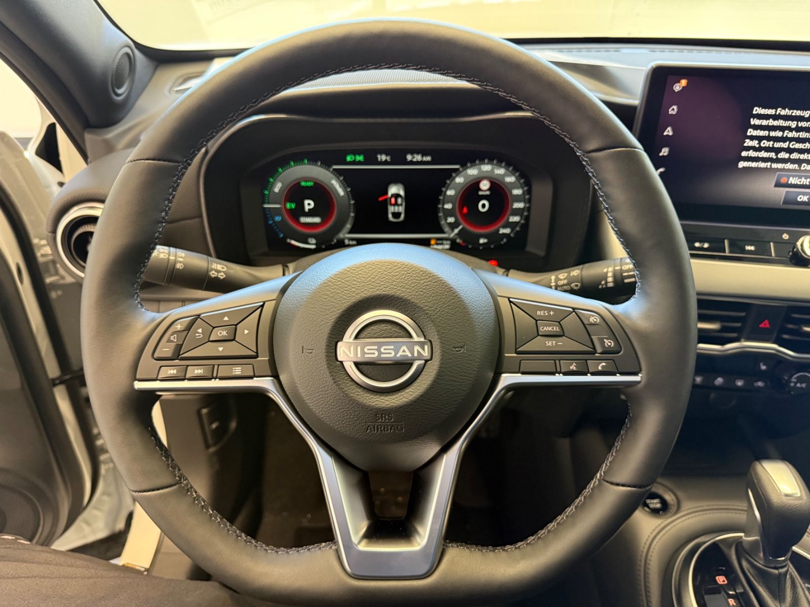 Fahrzeugabbildung Nissan Juke Hybrid N-Connecta Automatik, Winter-P.,Navi
