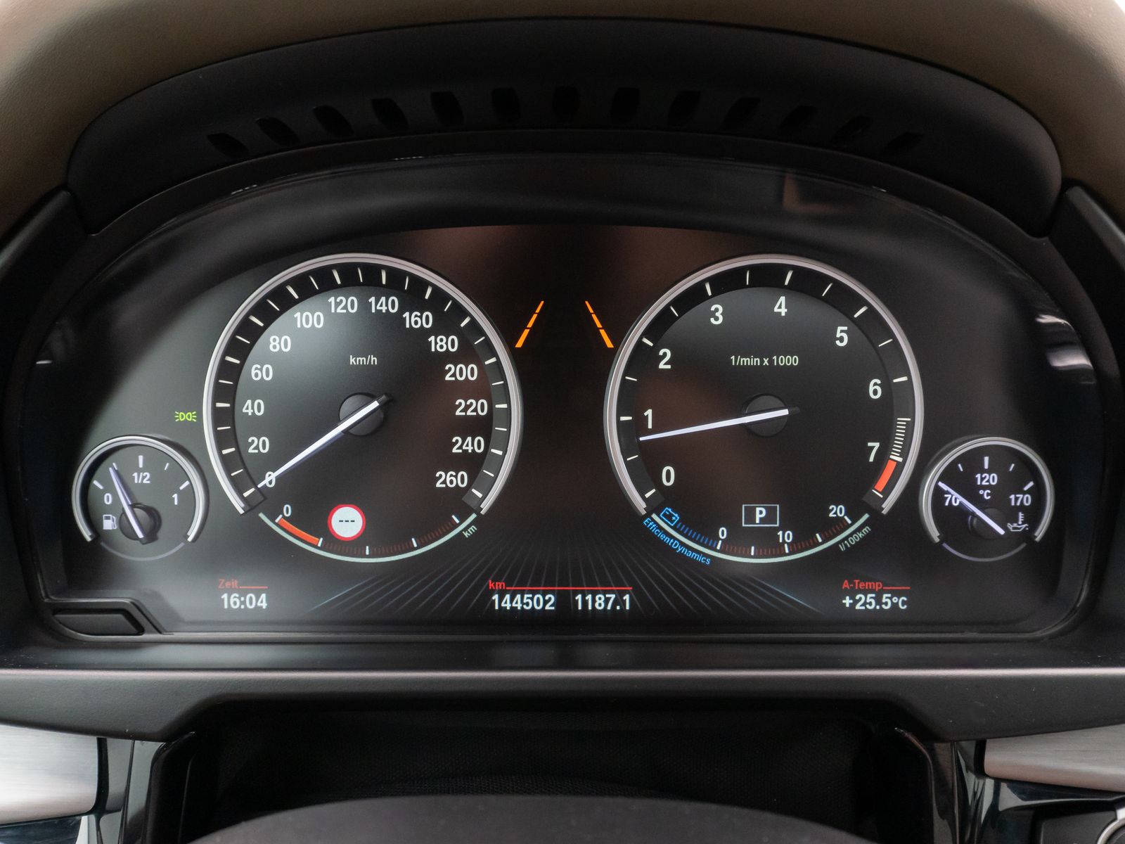 Fahrzeugabbildung BMW X5 xD50i ACC 360°Memory B&O NighVis DAB 20" Voll