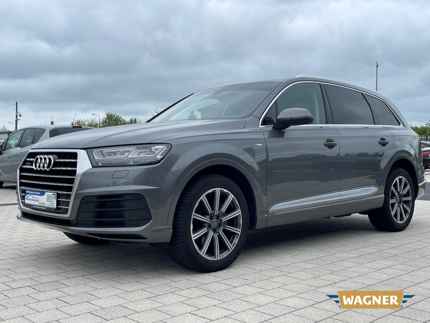 Fahrzeugabbildung Audi Q7 3.0 TDI quattro S line Klimasitze Navi