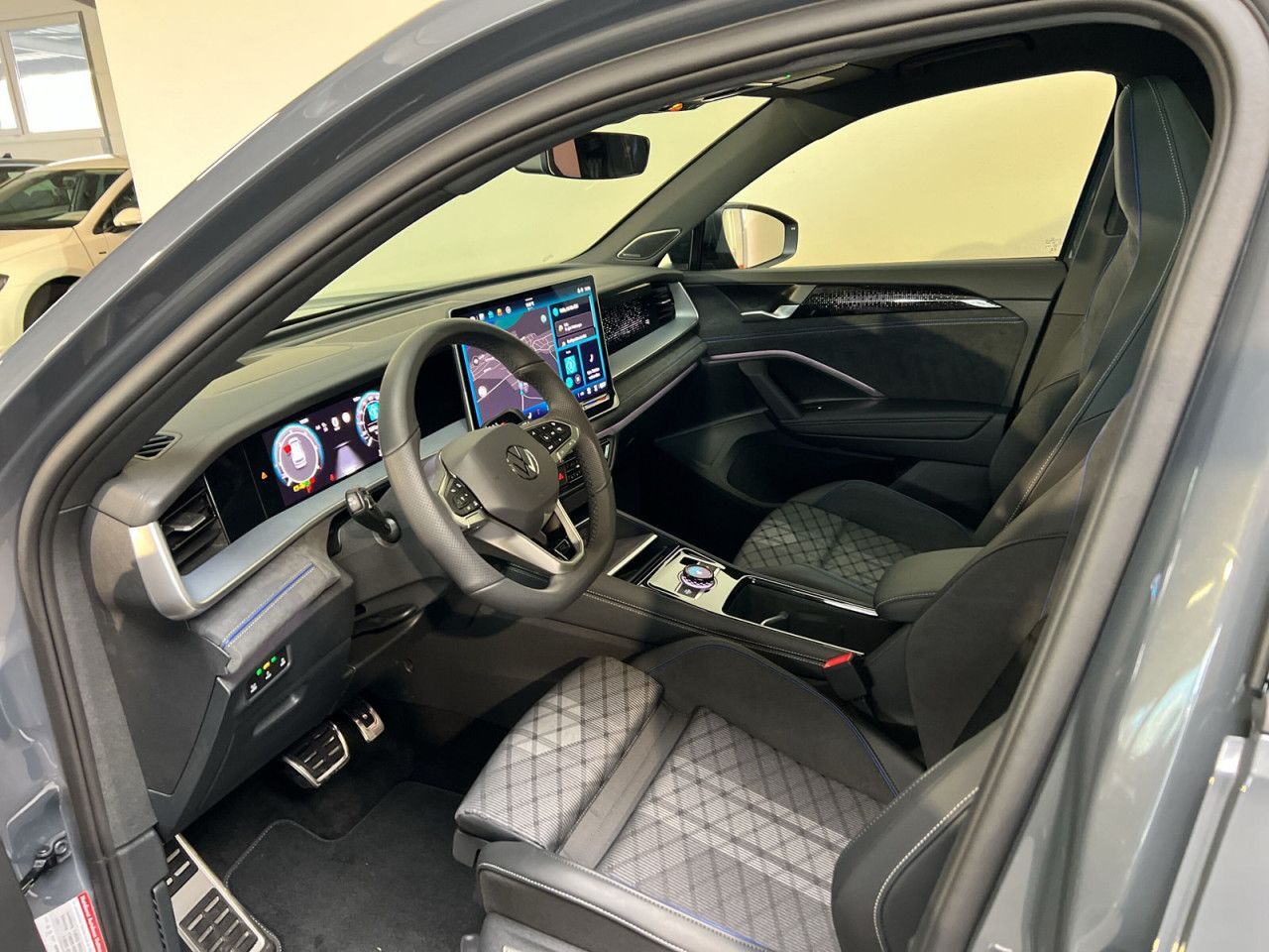 Volkswagen Tayron R-Line 2.0 TDI 4MOTION DSG AHK foto 5