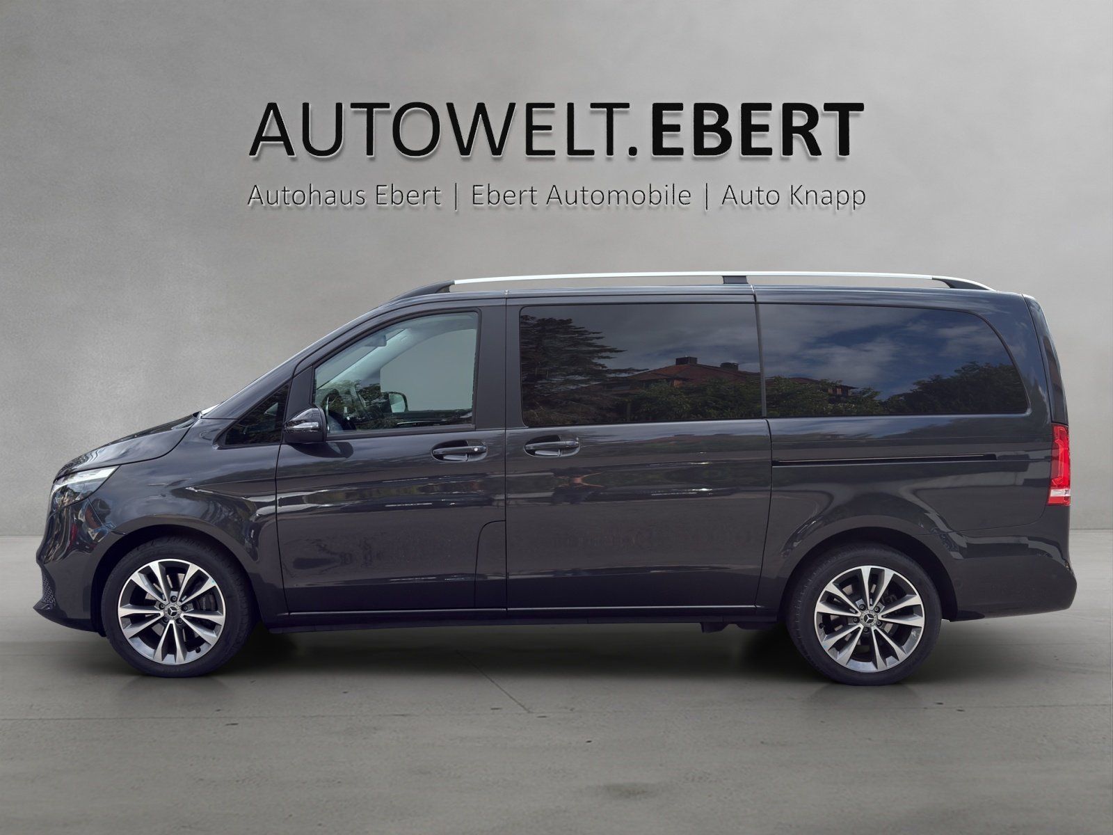 Fahrzeugabbildung Mercedes-Benz V 300 d L EDITION DISTRO AHK MBUX ILS el.Heckkla
