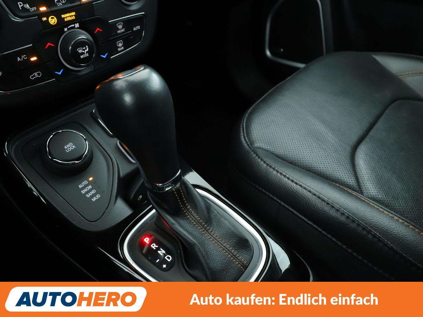 Jeep Compass 2.0 M-Jet Limited 4WD Aut*NAVI*ACC*CAM*