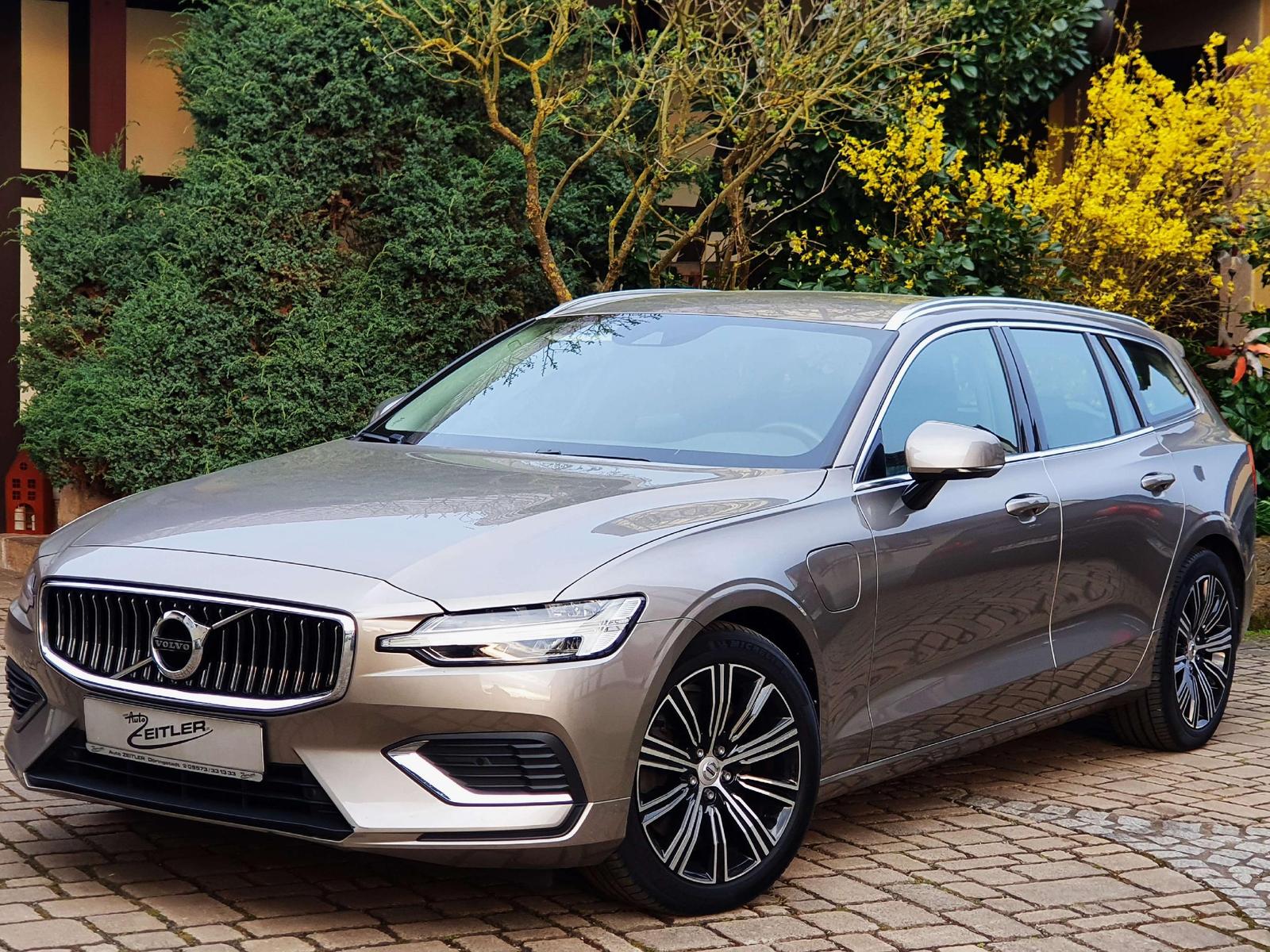 Volvo V60 Inscription Expression Recharge Plug-In Hybr