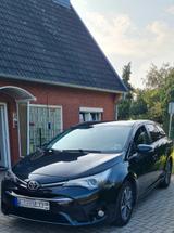 Toyota Avensis 2,0-l-D-4D Edition-S Touring Sports ... - Toyota Avensis: 2.4