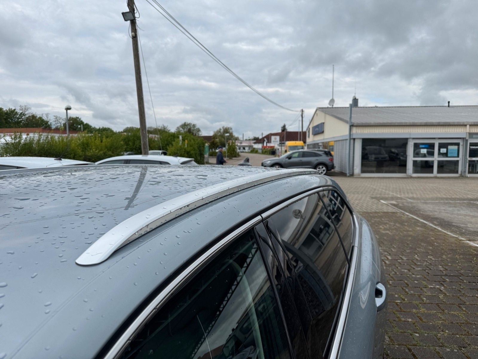 Fahrzeugabbildung Volkswagen Passat Variant 1.5 eTSI Business