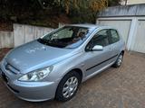 Peugeot 307 mit neu TÜV - gebrauchte Peugeot 307 aus dem Jahr 2002