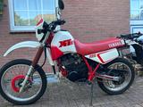 Yamaha XT 350 - YAMAHA XT 350