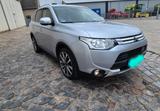 Mitsubishi Outlander 2.2  TÜV neu sehr gep... - Mitsubishi Outlander in Magdeburg