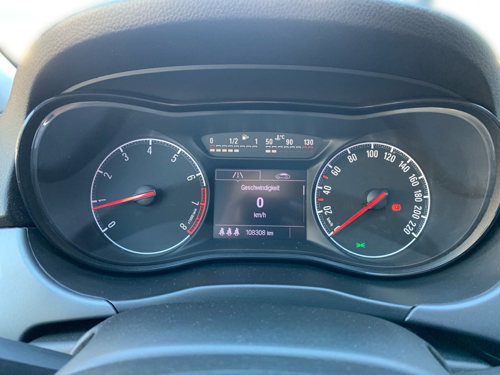 Fahrzeugabbildung Opel Corsa 1.4 Edition Allwetter