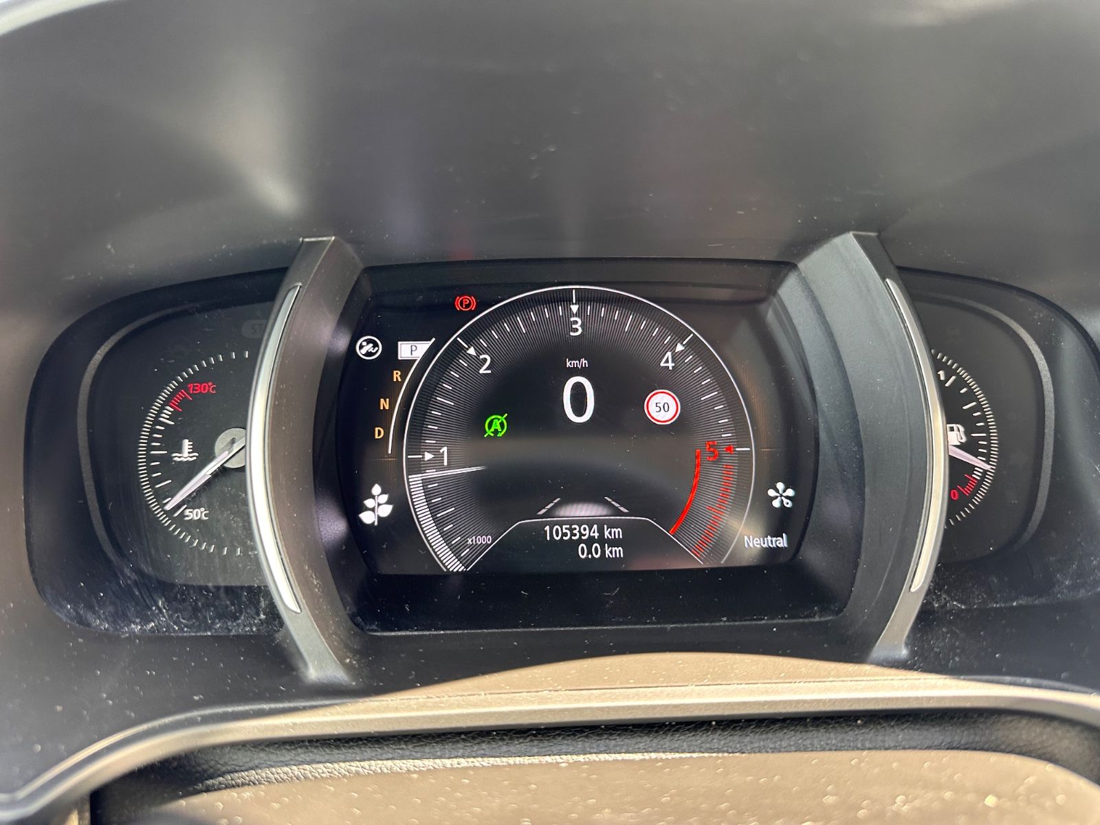 Fahrzeugabbildung Renault Megane Grandtour 1.7 dCi BOSE DCT ACC/Navi/LED