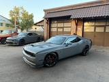Dodge 5,7 V8*R/T*AUTO.-*LEDER*NAVI*ALCANTARA*GARNTIE