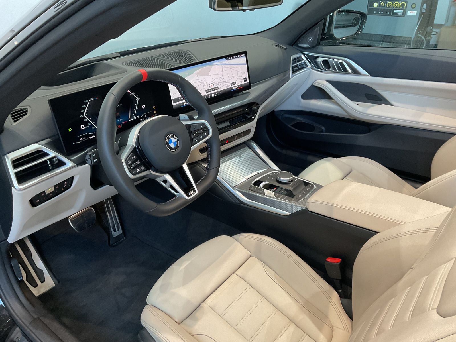 Fahrzeugabbildung BMW M440i xDrive |M Sportpaket Pro |Harman Kardon