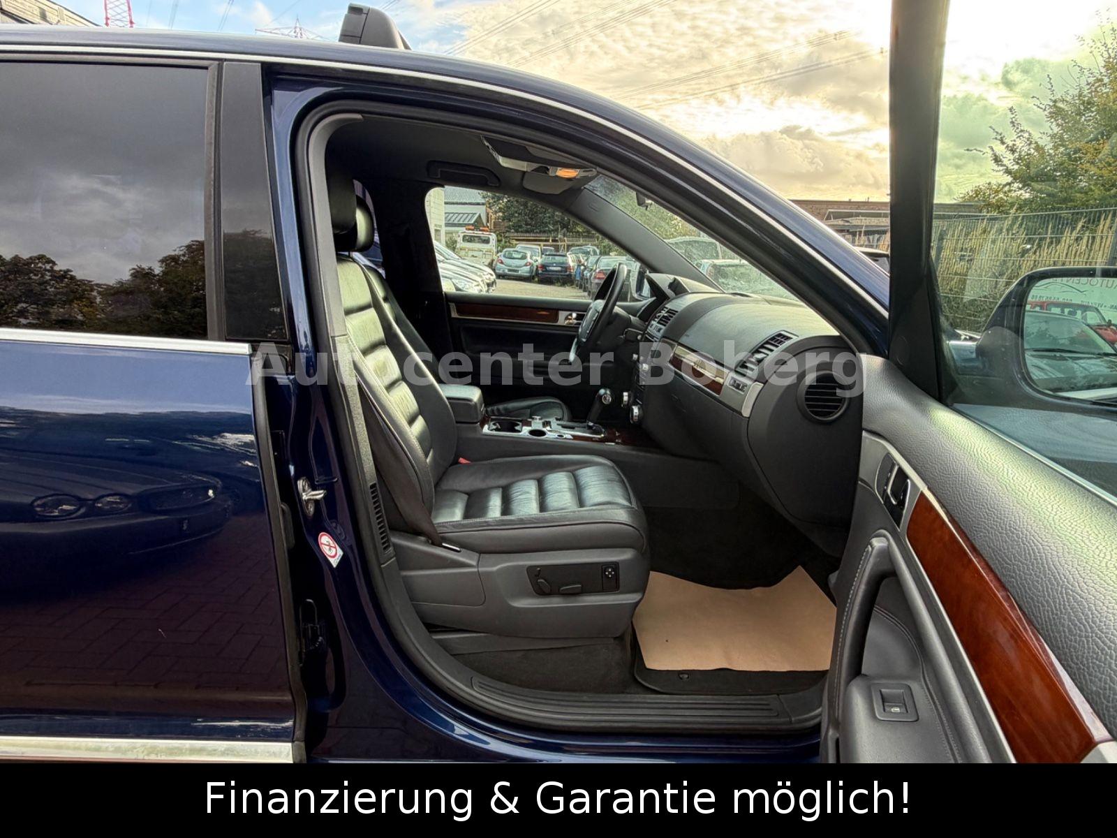 Volkswagen Touareg 2004 — photo 11